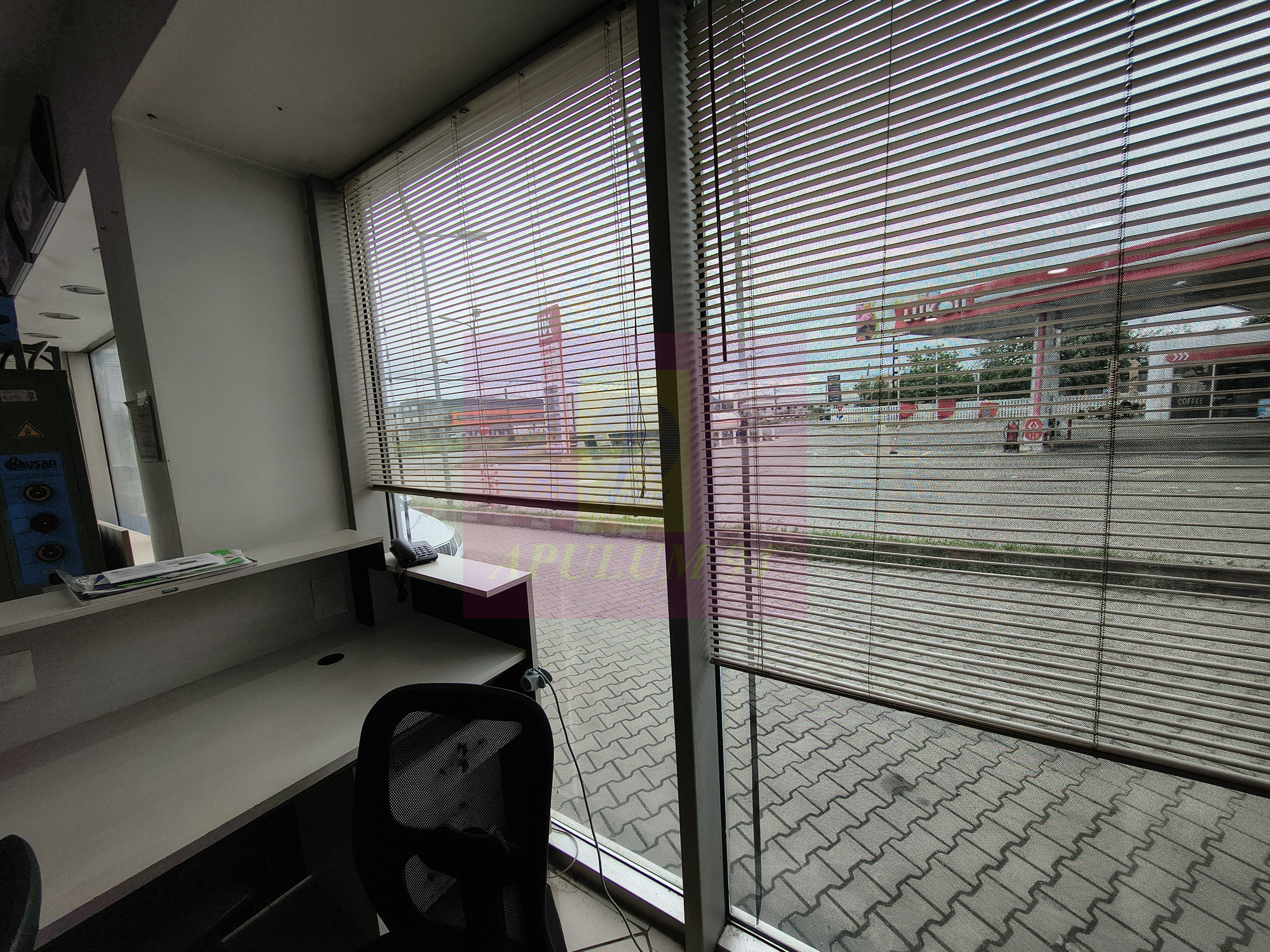Spațiu Comercial Afumați — fotografia 6