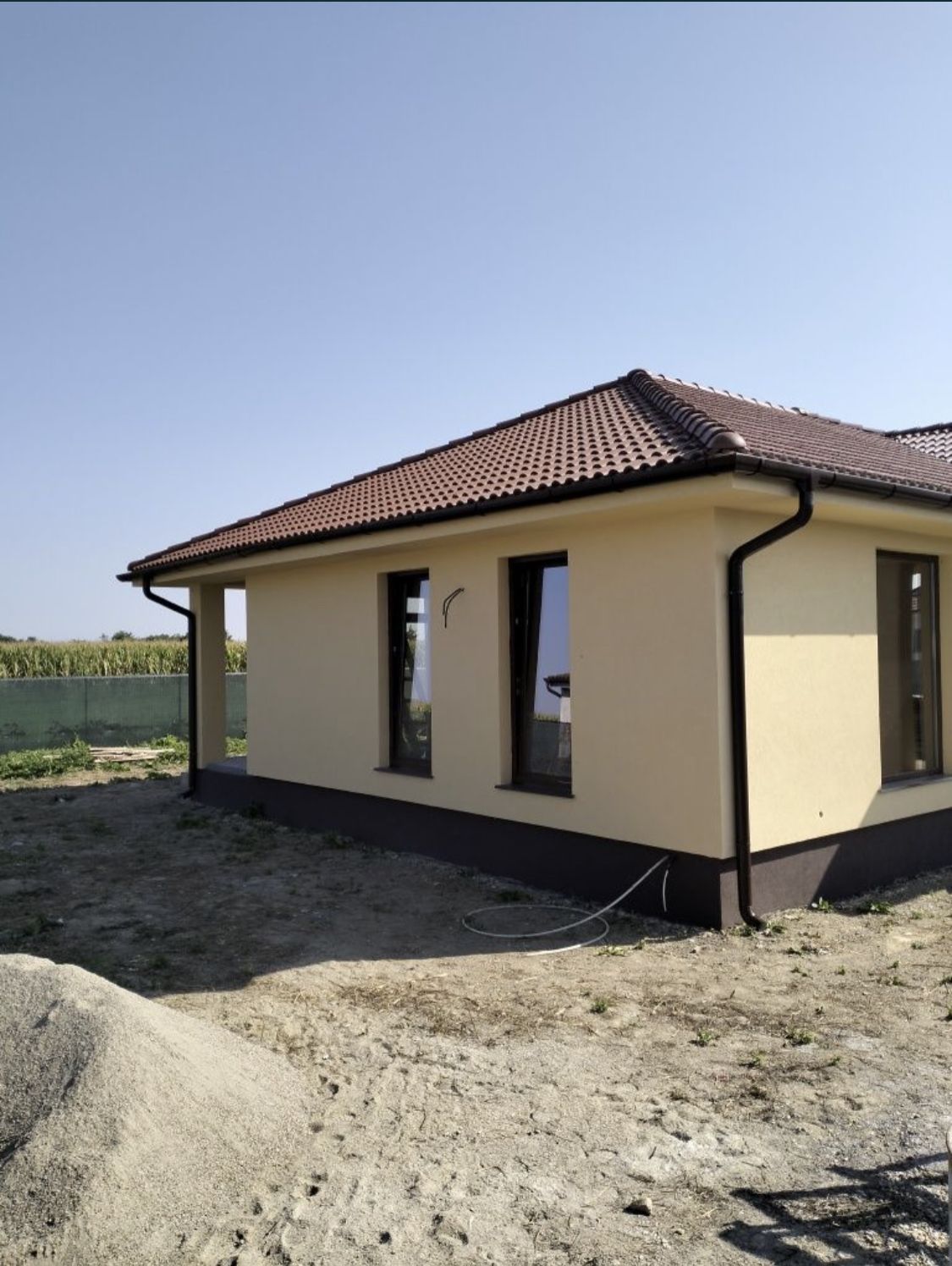 Casa de vanzare Lazuri — fotografia 4