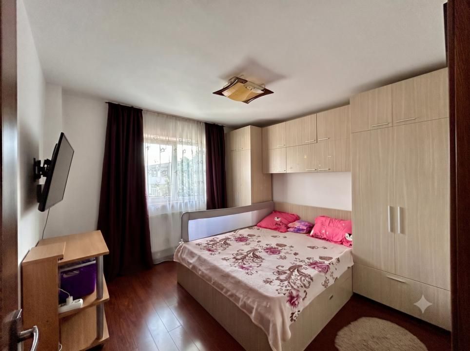 Apartament 3 camere, 2 bai, centrala proprie, Malu Rosu, Ploiesti — fotografia 10