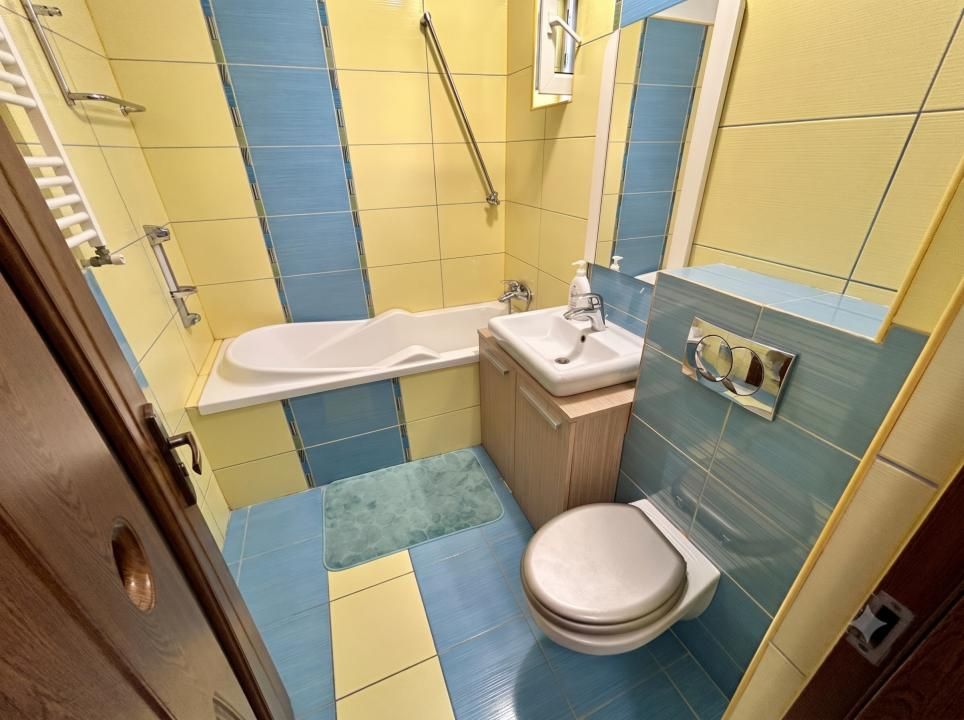 Apartament 3 camere, 2 bai, centrala proprie, Malu Rosu, Ploiesti — fotografia 13