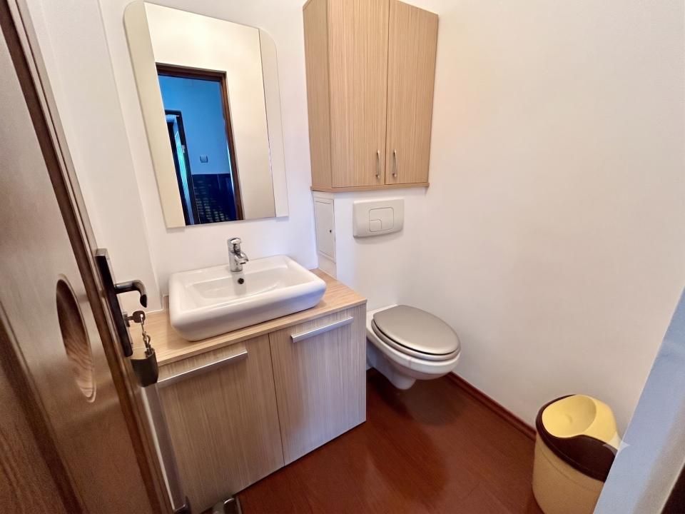 Apartament 3 camere, 2 bai, centrala proprie, Malu Rosu, Ploiesti — fotografia 16