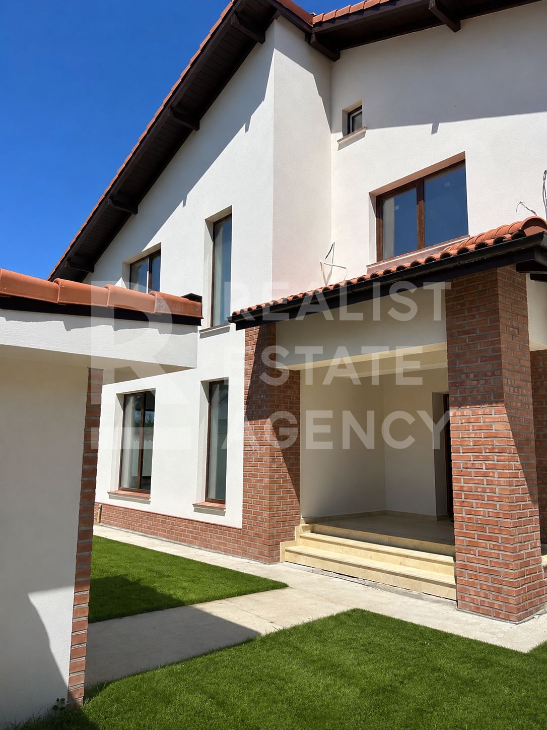 Casă individuală premium în Balotești, lângă pădure! — fotografia 2