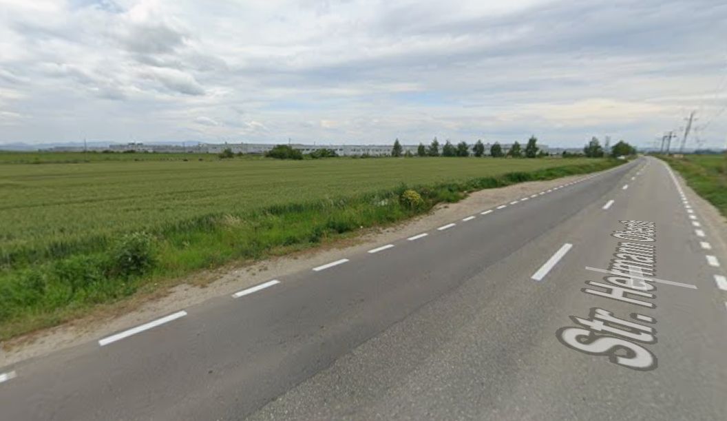 21000 mp,  teren in vecinatatea aeroportului Brasov 50 m deschidere — fotografia 5