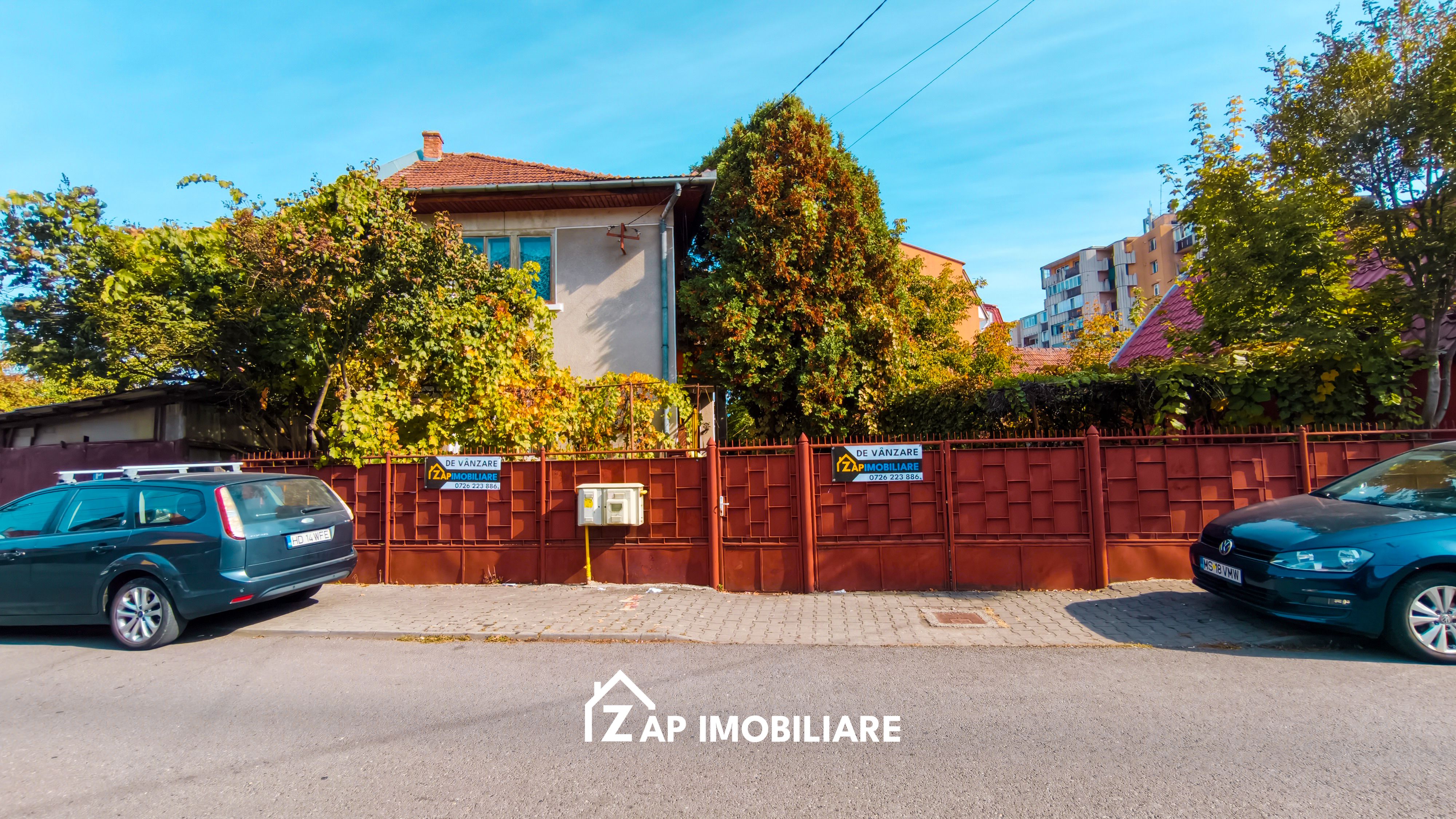 Cartierul 7 Noiembrie - Casă P+E Solidă - Singu — fotografia 3