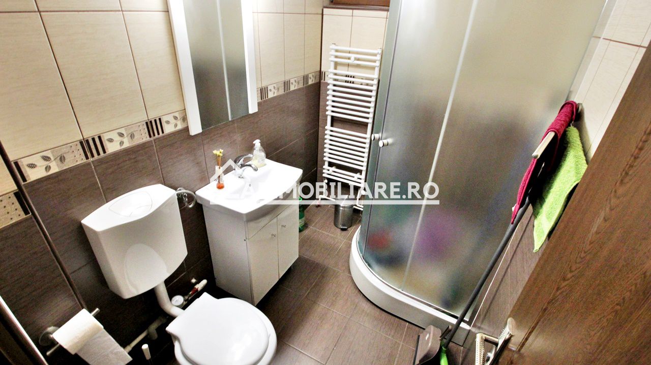 Spatiu comercial  55 mp. zona 7 Noiembrie langă Piată — fotografia 5