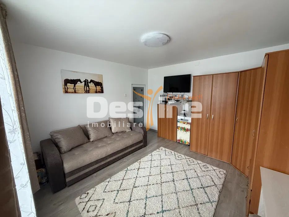 Garsoniera decomandata, renovata,  pet friendly, langa Piata Tractorul — fotografia 5