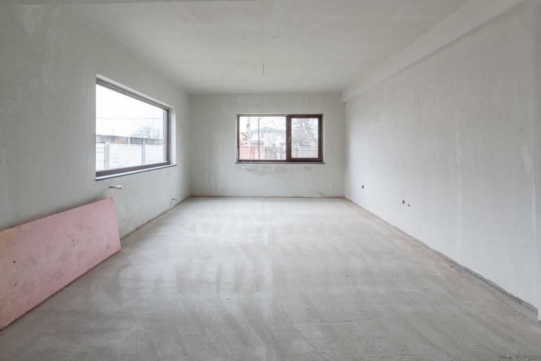 Casa sptioasa cu potential real in Maracineni la 5 pasi de Pitesti-Arges! — fotografia 10