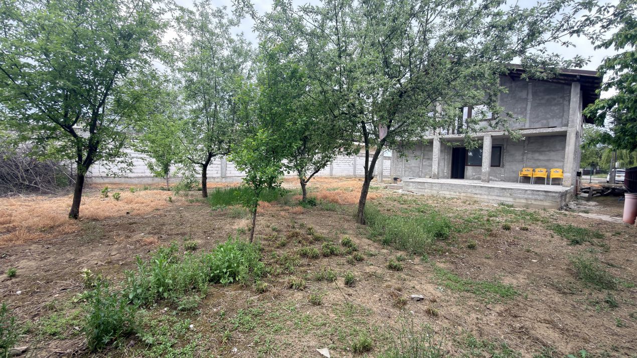 Casa sptioasa cu potential real in Maracineni la 5 pasi de Pitesti-Arges! — fotografia 4