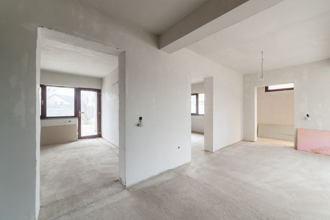 Casa sptioasa cu potential real in Maracineni la 5 pasi de Pitesti-Arges! — fotografia 7