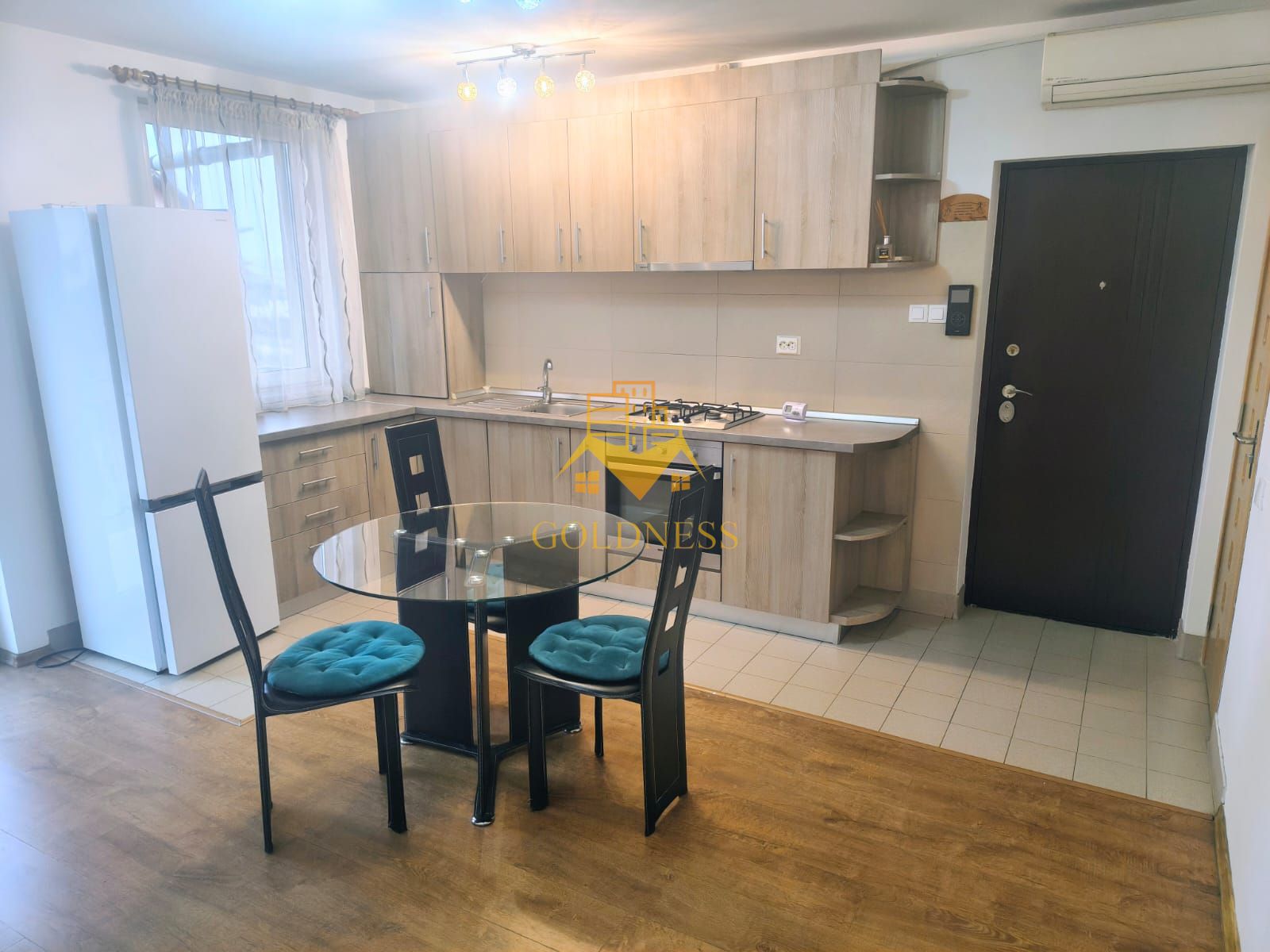 2 Camere Decomandate, AC, Buna-Ziua, Lidl, Parcare, Grand Hotel Italia — fotografia 6