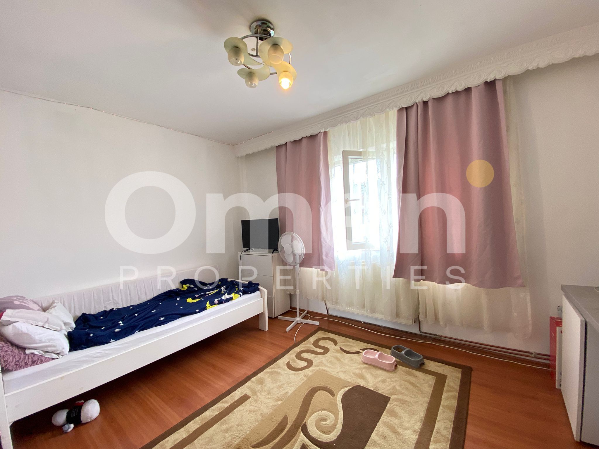 Apartament spatios cu 3 camere, zona Liana Bucovinei — fotografia 4