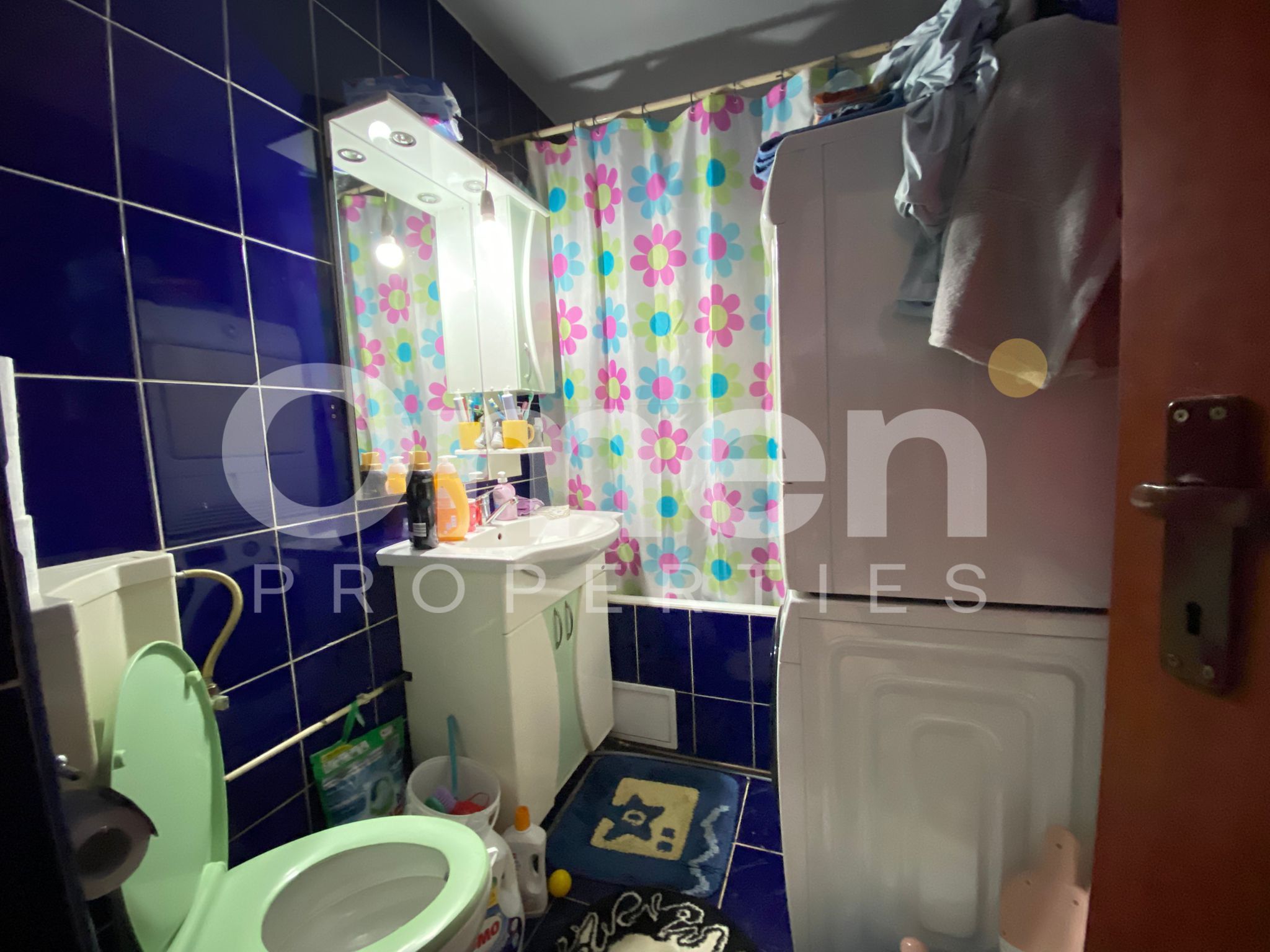 Apartament spatios cu 3 camere, zona Liana Bucovinei — fotografia 8