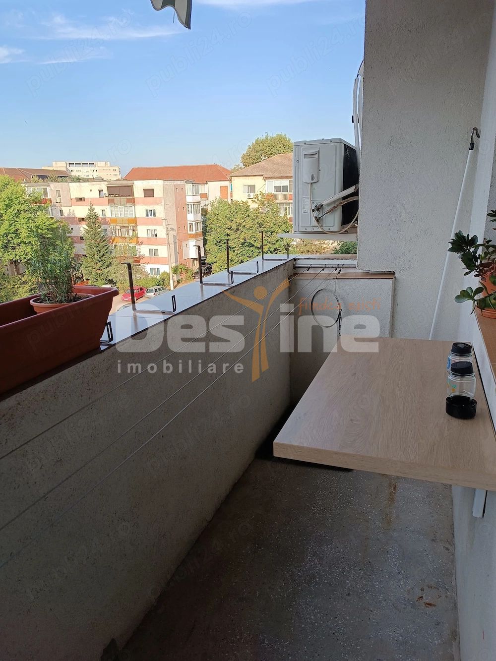 Apartament 3 camere de vanzare — fotografia 3