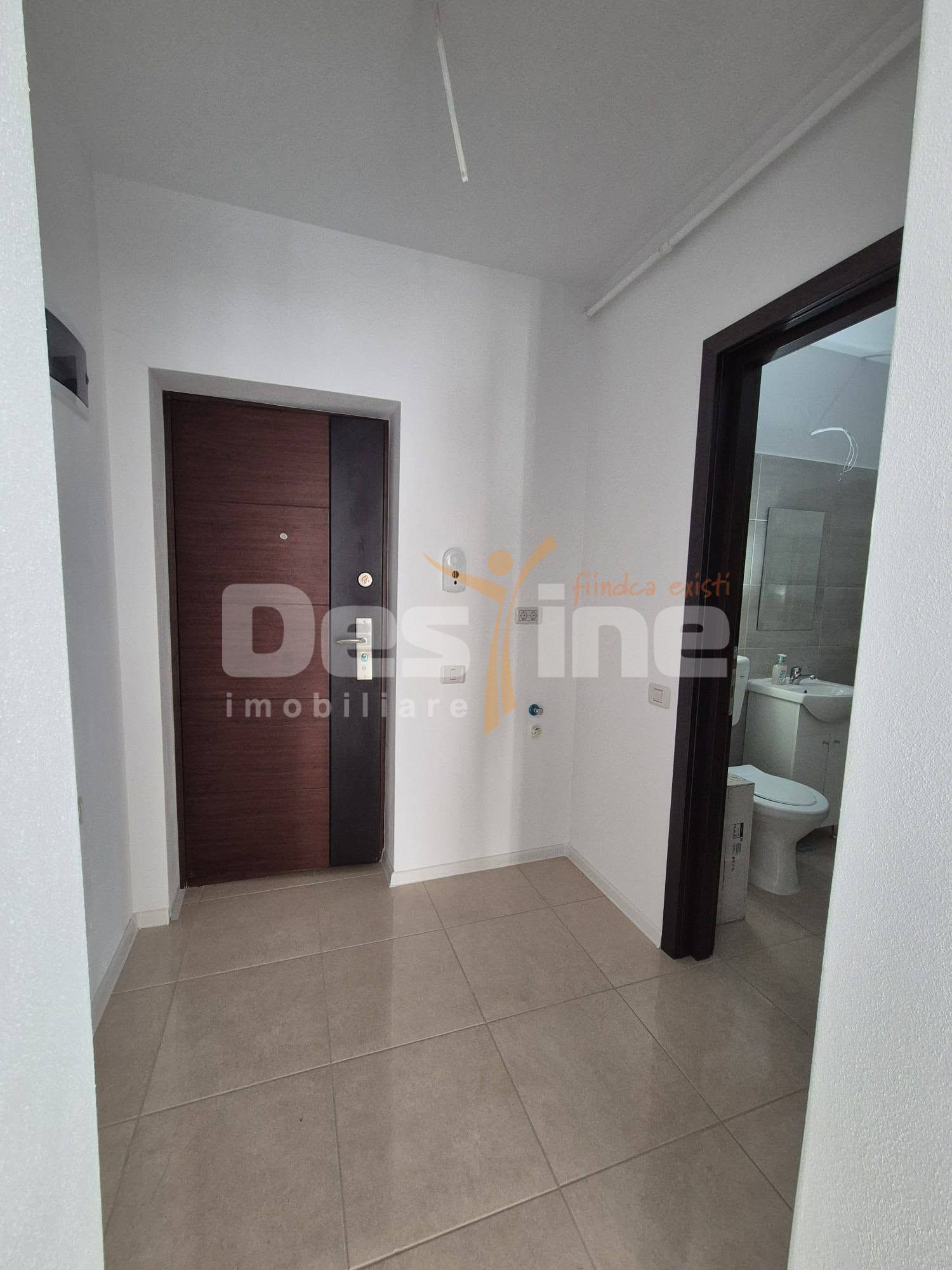 Garsoniera - constructie noua, Subcetate City - aproape de Mall Coresi — fotografia 6