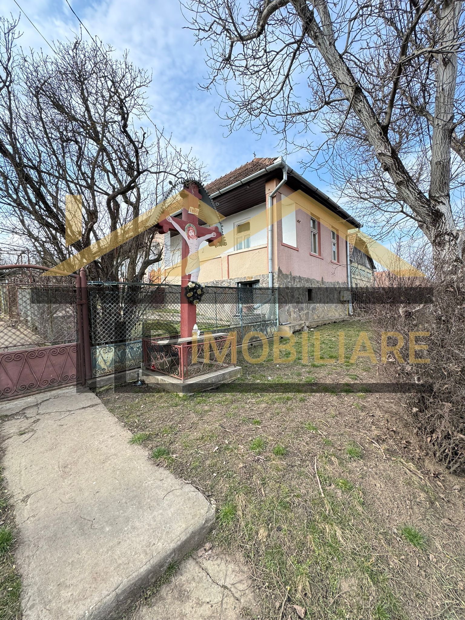Casa individuala, 1192 mp teren, Zona Voiniceni — fotografia 4