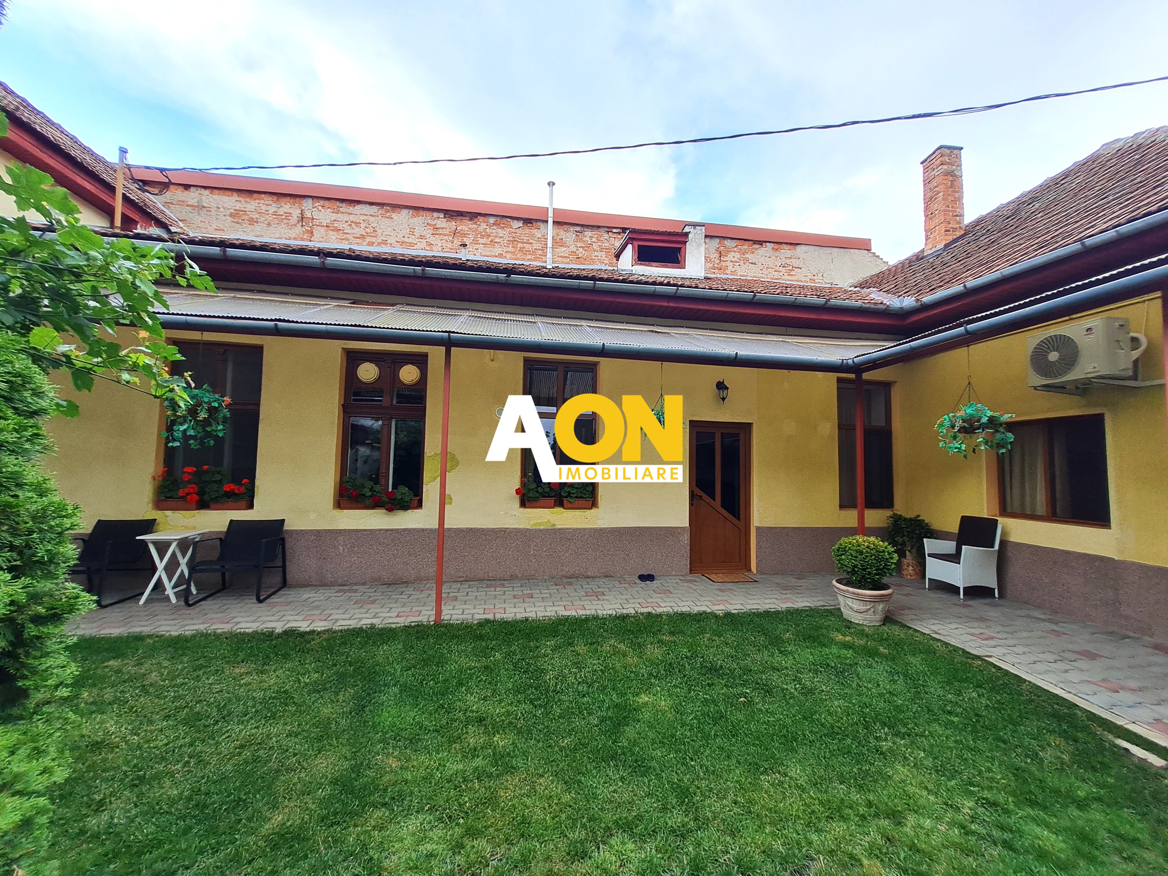 Casa 6 Camere, 160 mp, Teren 410 mp, Zona Centru