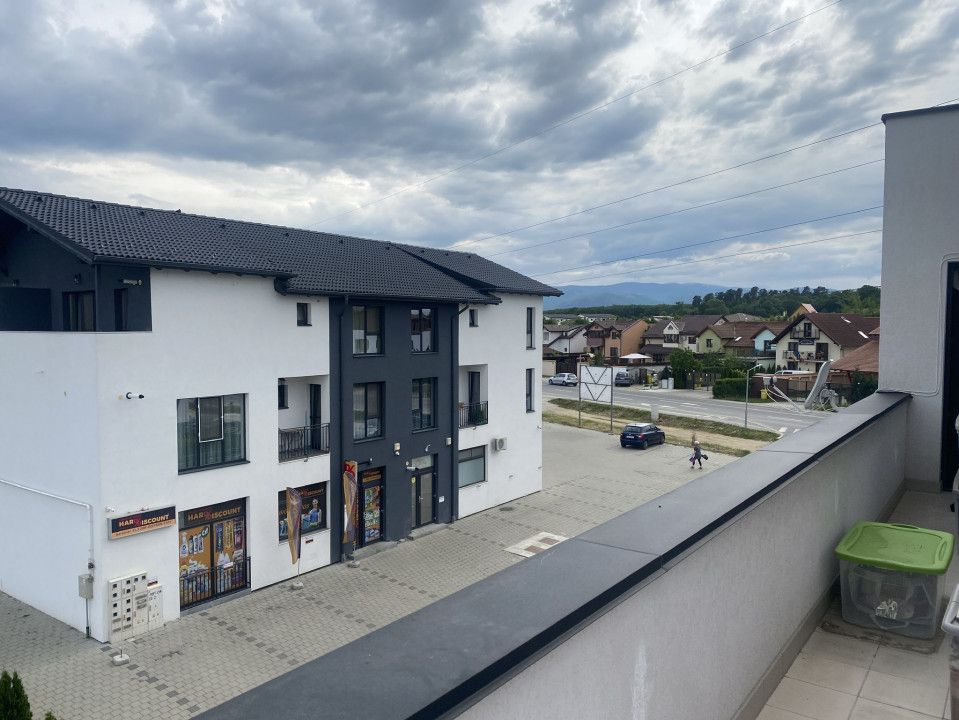 Apartament de inchiriat 2 camere 49mpu terasa zona Arhitectilor Sibiu — fotografia 3