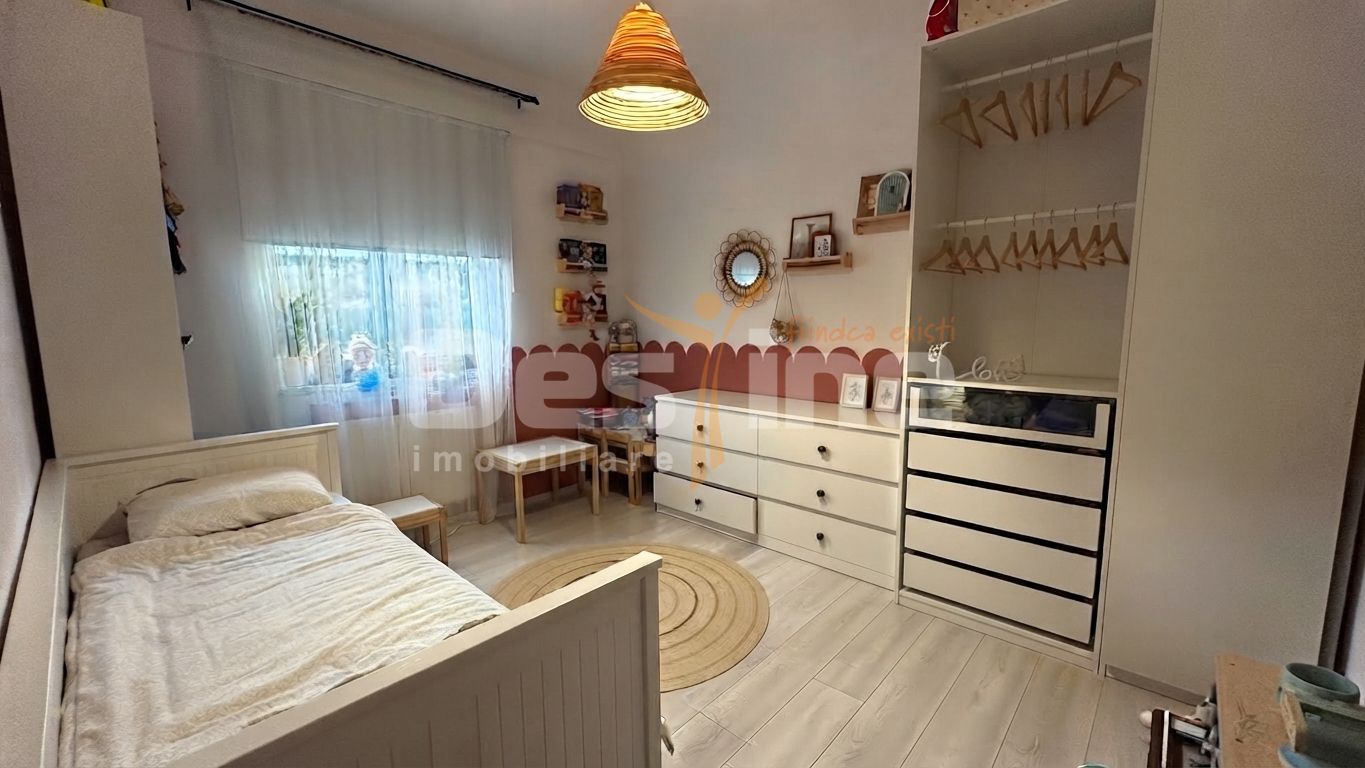Apartament 3 camere Copou, 86 mp, mobilat si utilat, 2 locuri parcare — fotografia 5