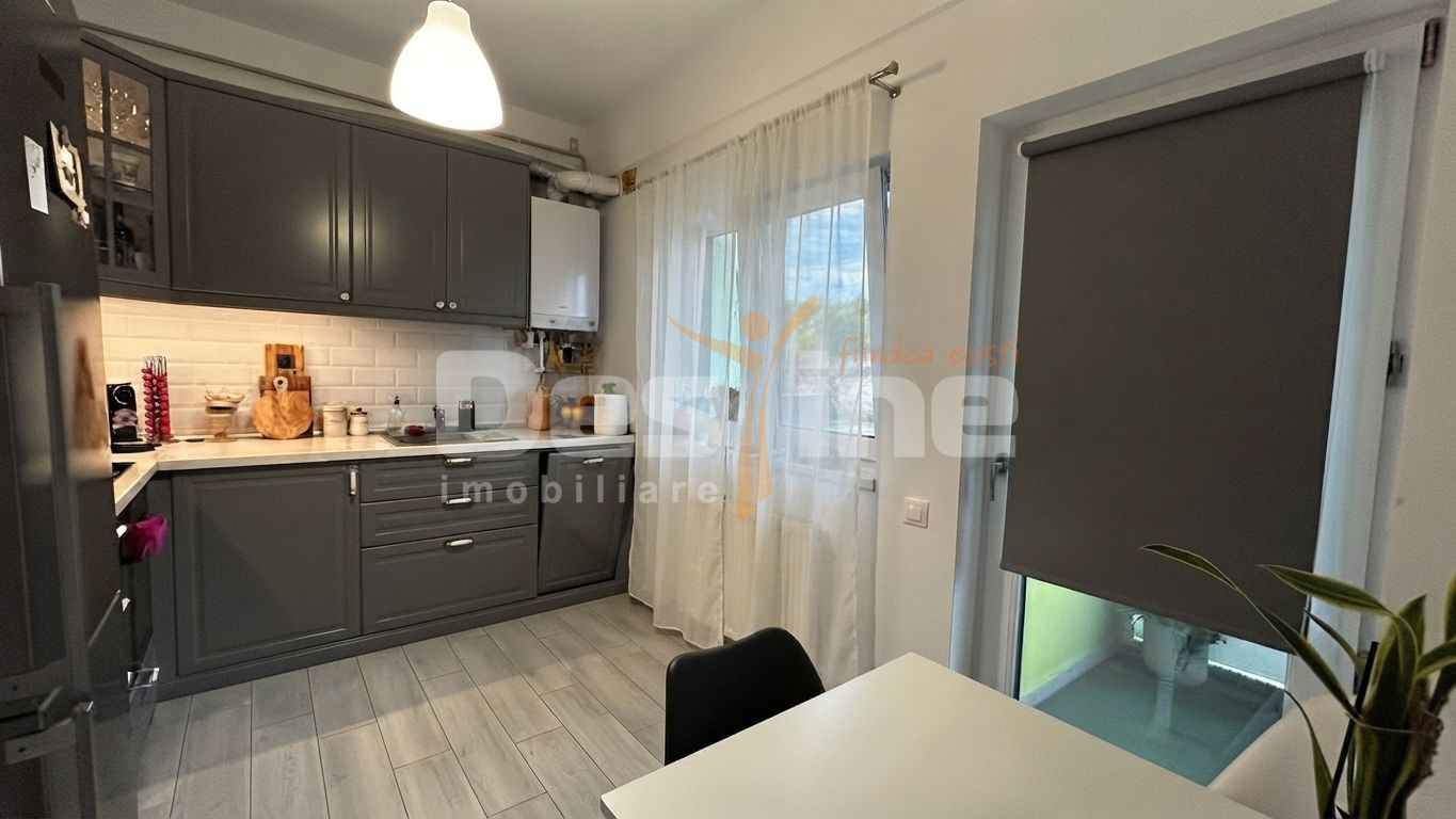 Apartament 3 camere Copou, 86 mp, mobilat si utilat, 2 locuri parcare — fotografia 6