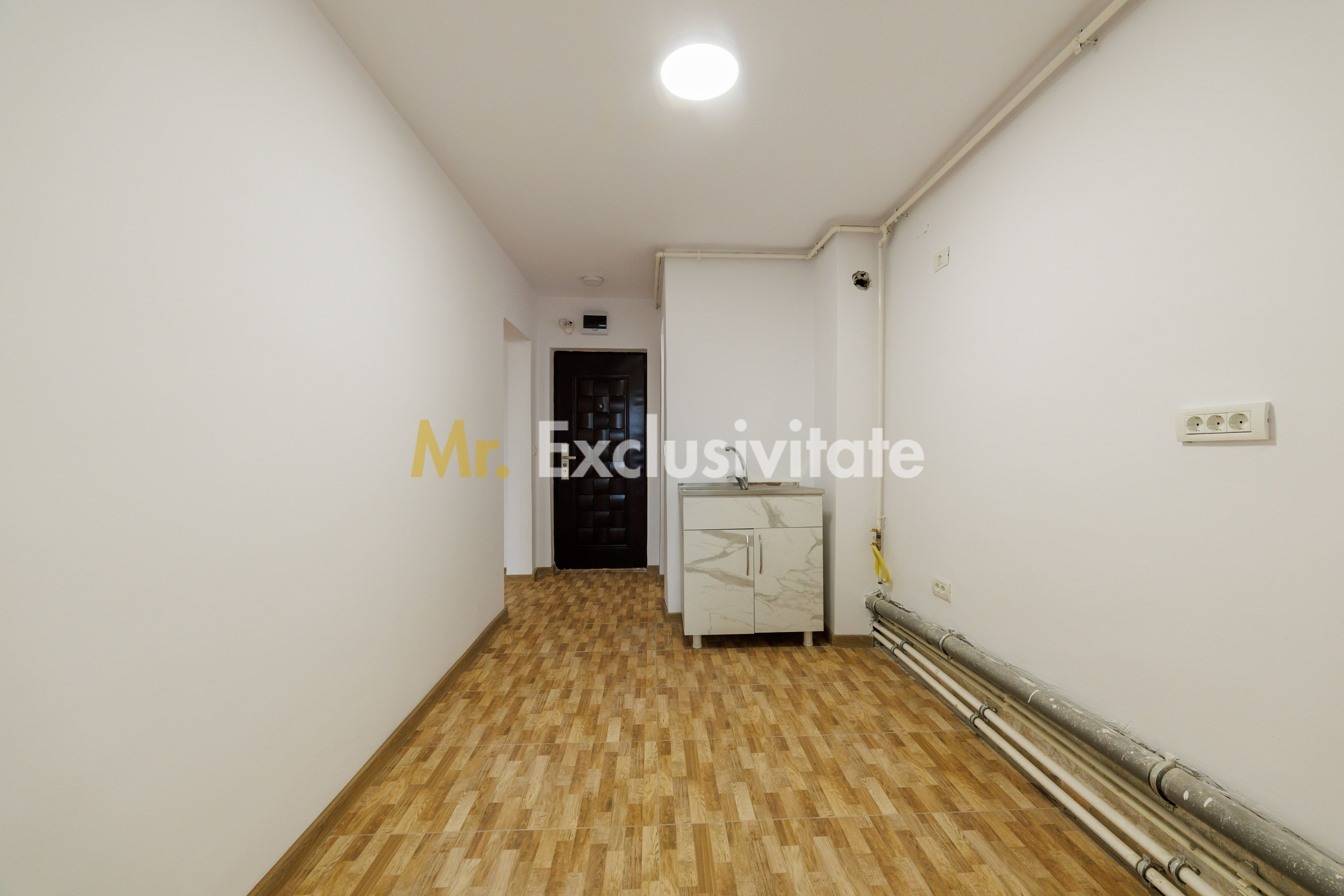 Închiriază spațiul potrivit pentru afacerea ta — fotografia 6