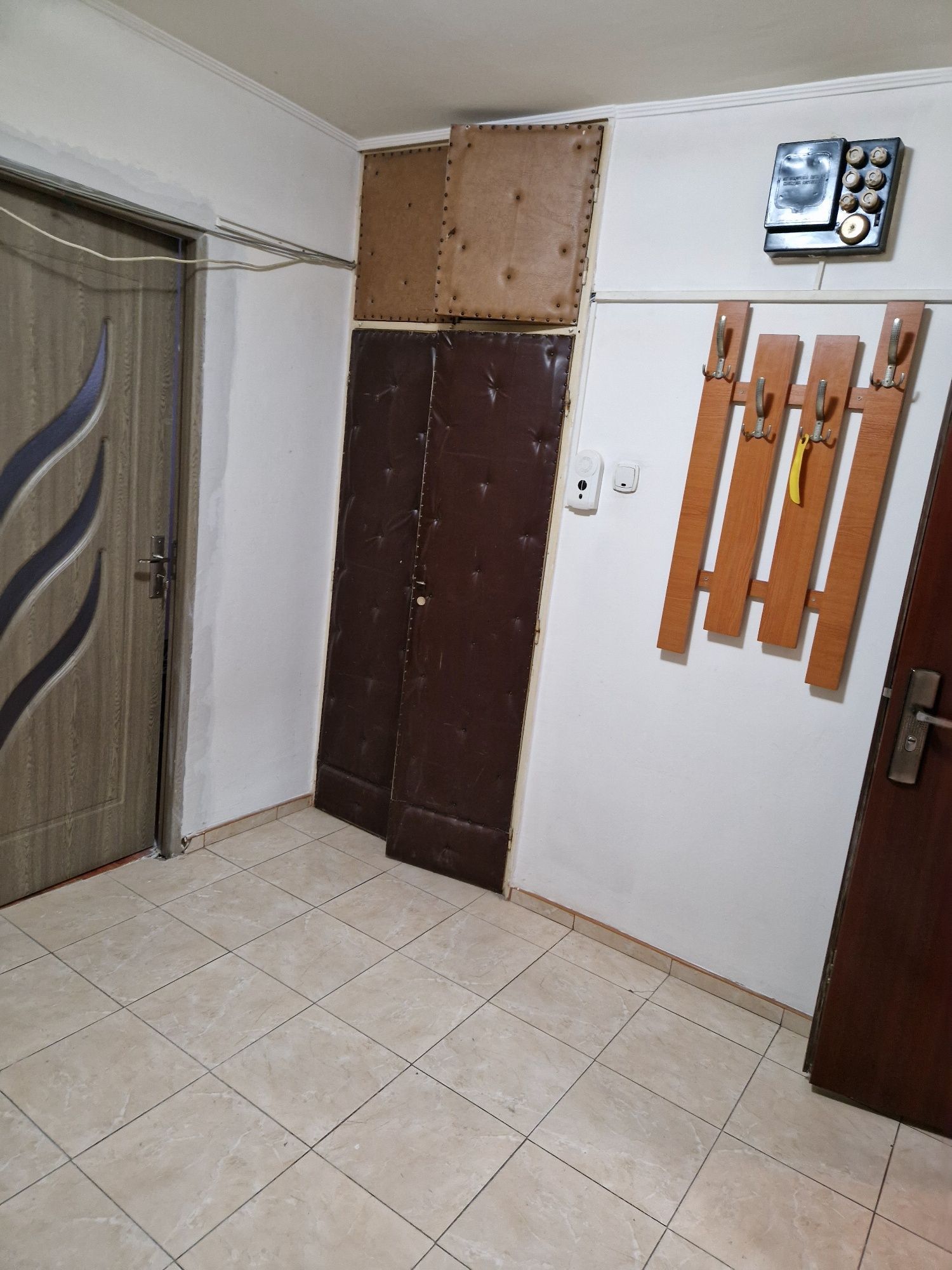 Apartament 4 camere kaufland Ferentari — fotografia 3