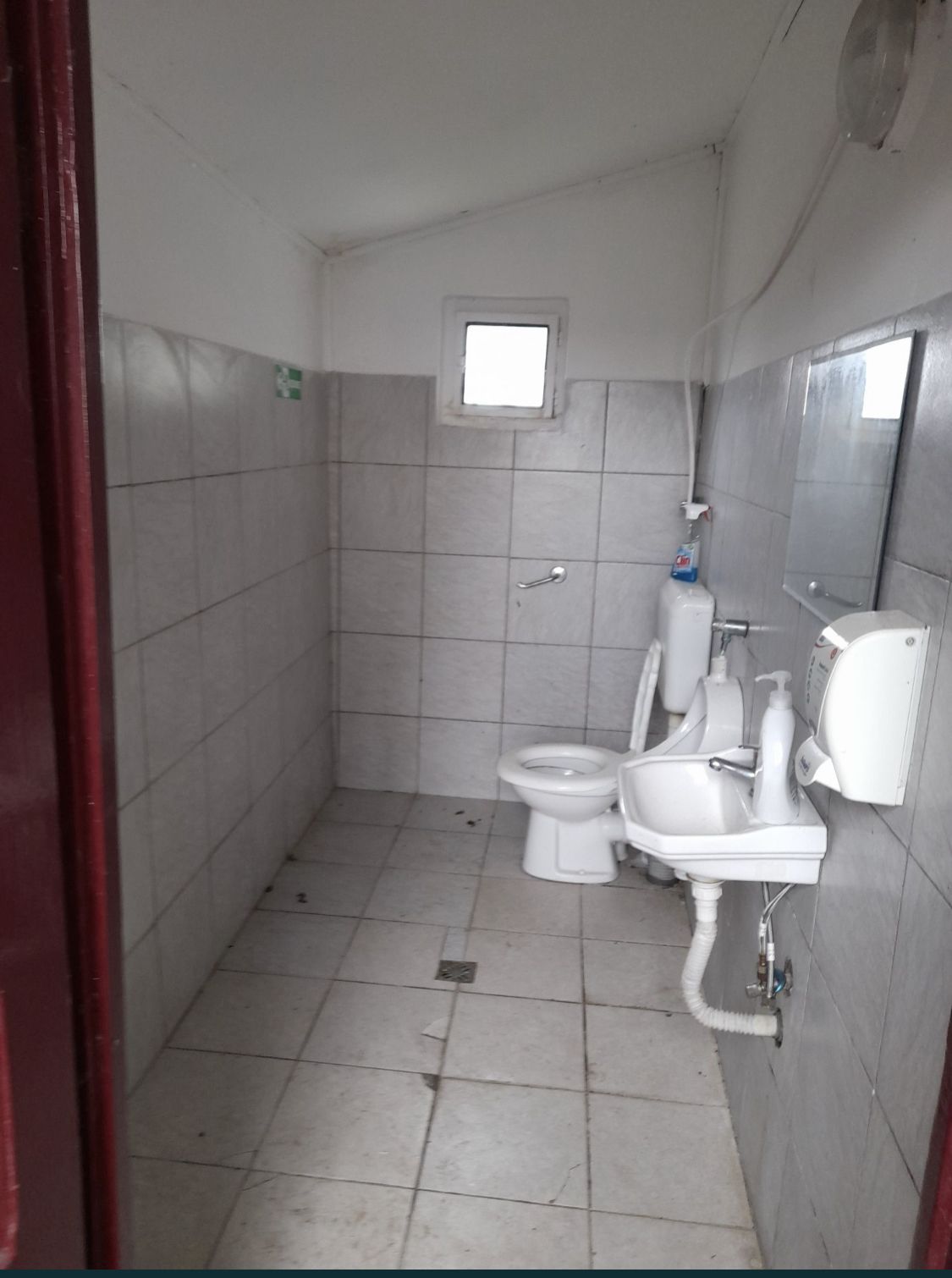 Vand casa cu grajd si teren in Satu Mare Com Craidorolot Jud Satu Mare 2 — fotografia 4