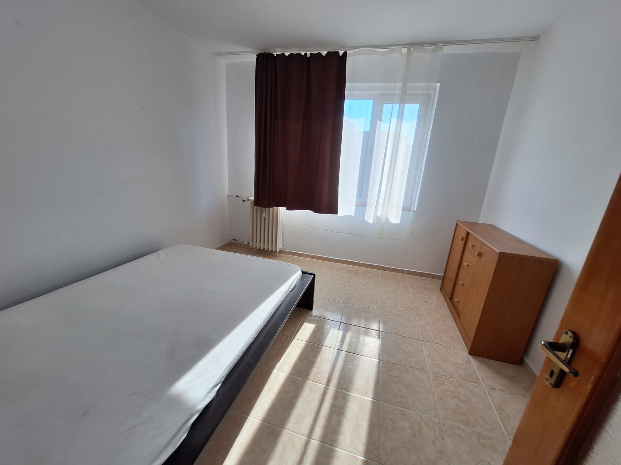 Apartament 3 camere de închiriat – Dristor — fotografia 3