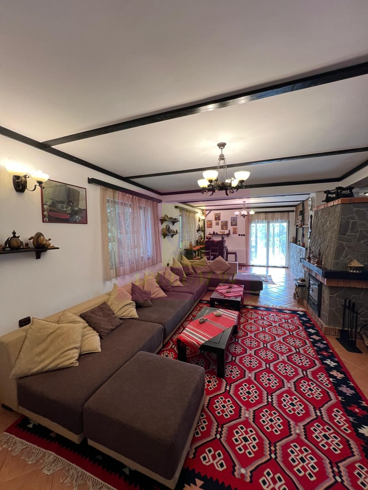 Vila cu 6 camere de vanzare in Brebu — fotografia 6