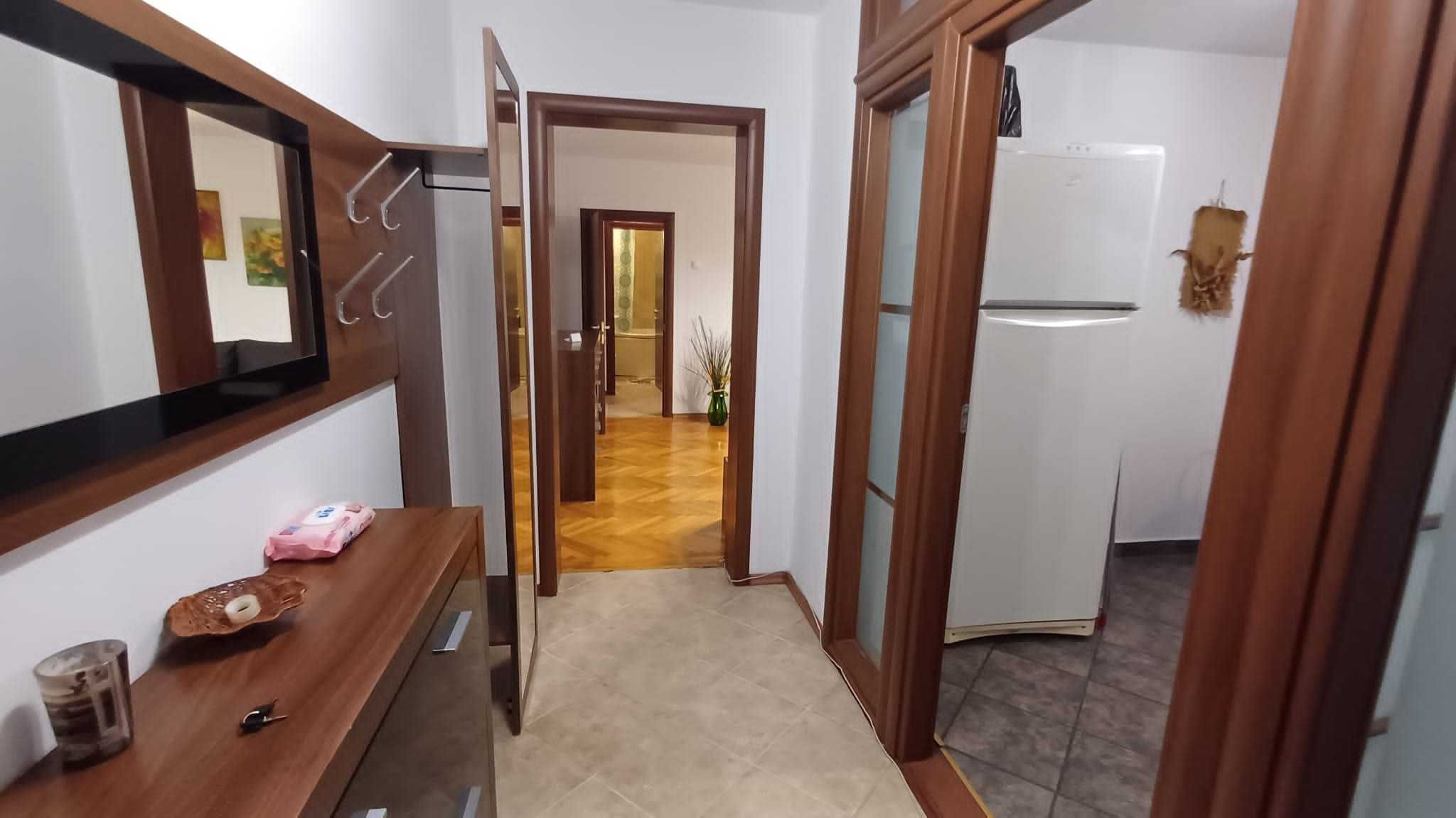 BRASADAS închiriază ap 2 cam etaj 1 Unirii fantani, — fotografia 3