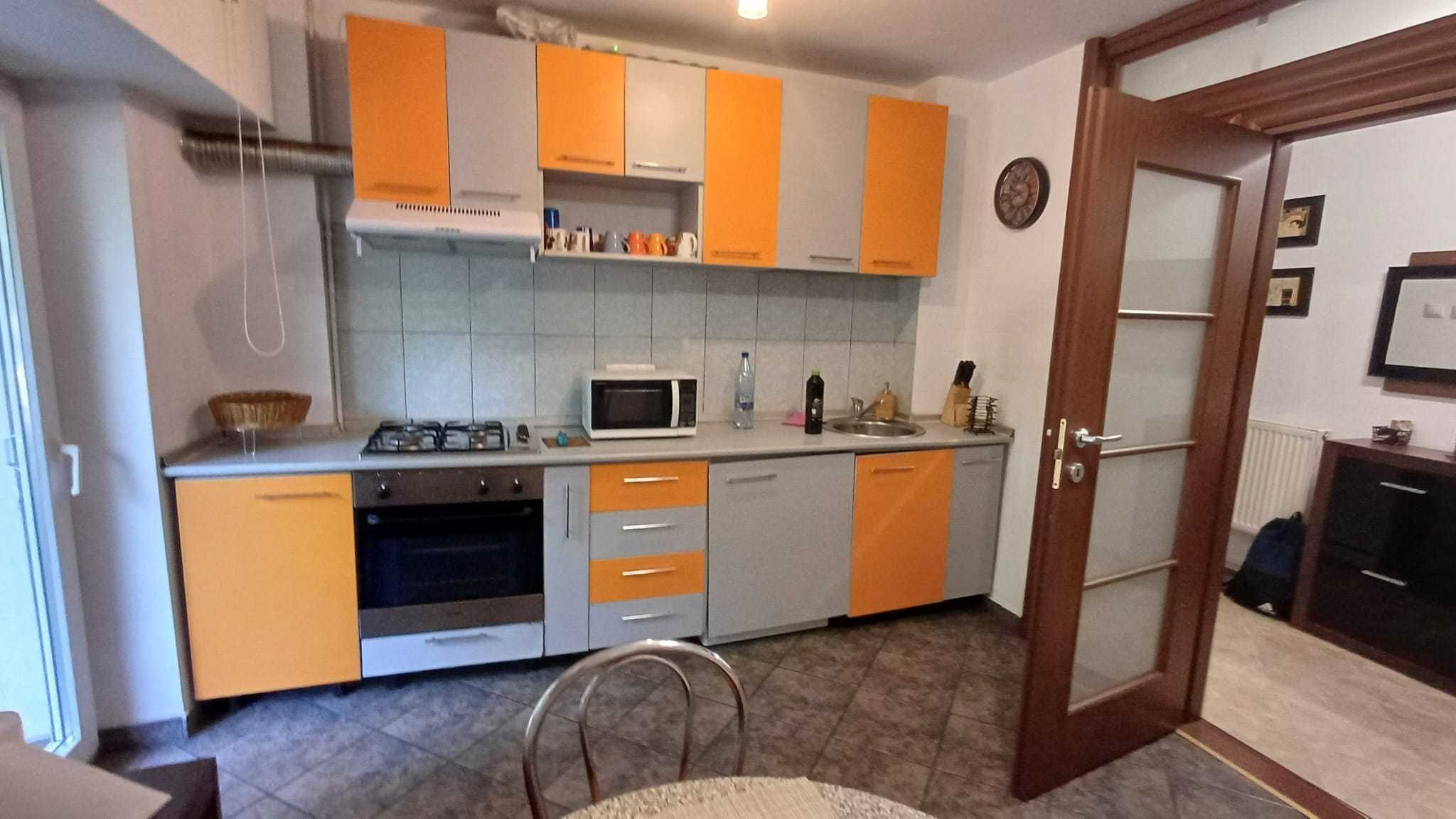 BRASADAS închiriază ap 2 cam etaj 1 Unirii fantani, — fotografia 4