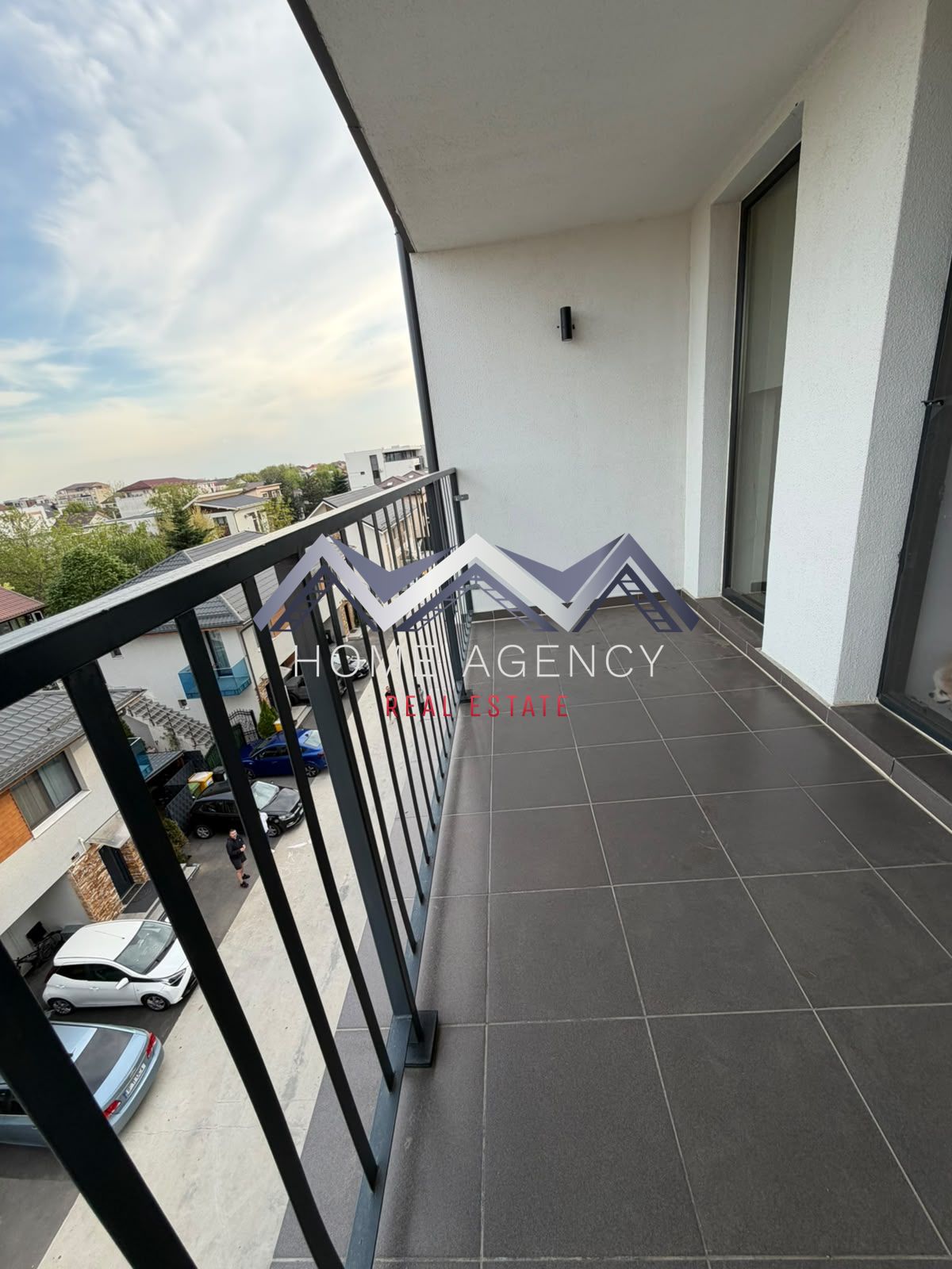 Apartament modern cu 3 camere | Otopeni central | parcare subterană inclusă — fotografia 9
