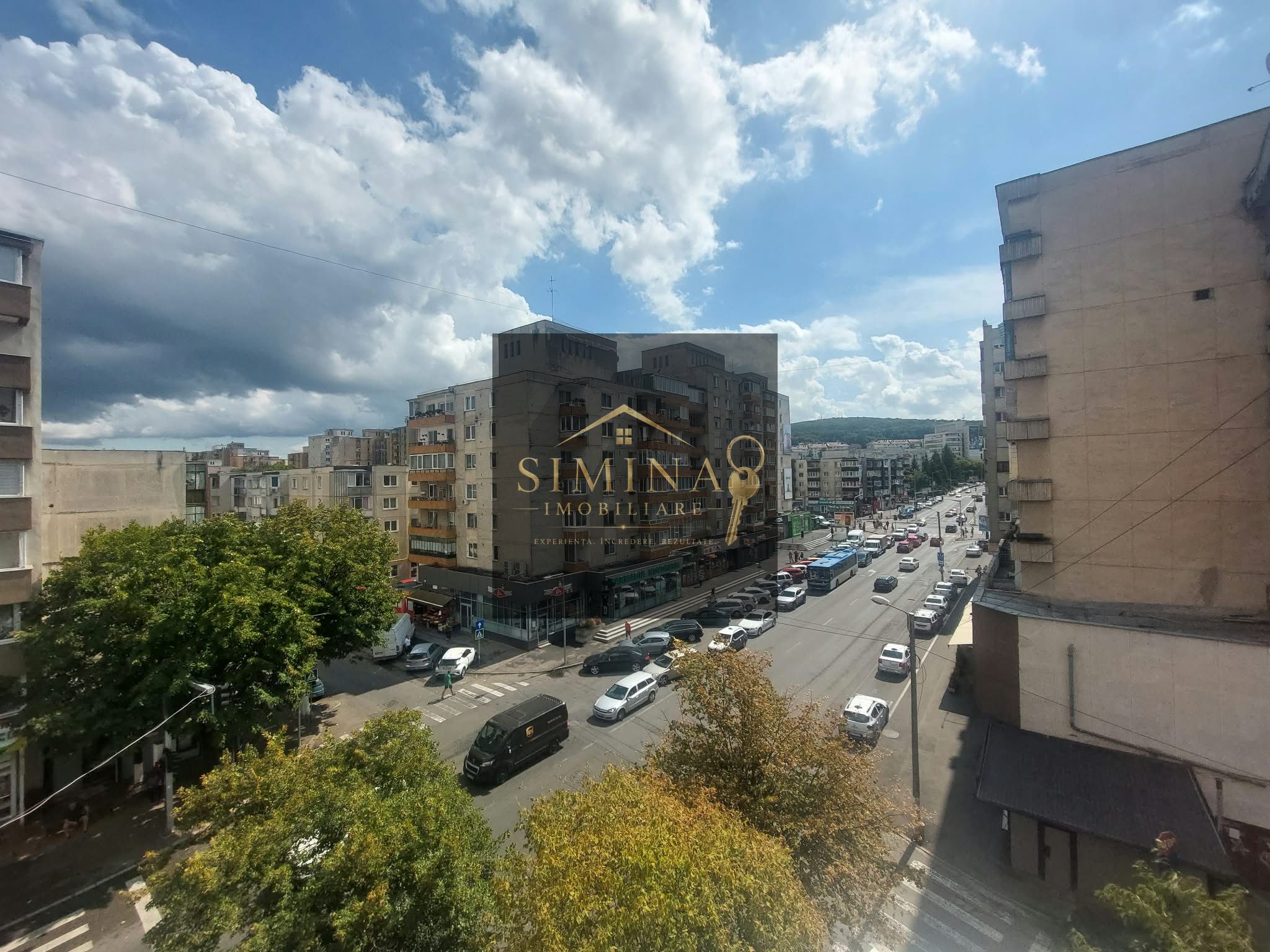 Apartament 2 camere, De Vânzare, Etaj Intermediar, Str Infratirii — fotografia 4