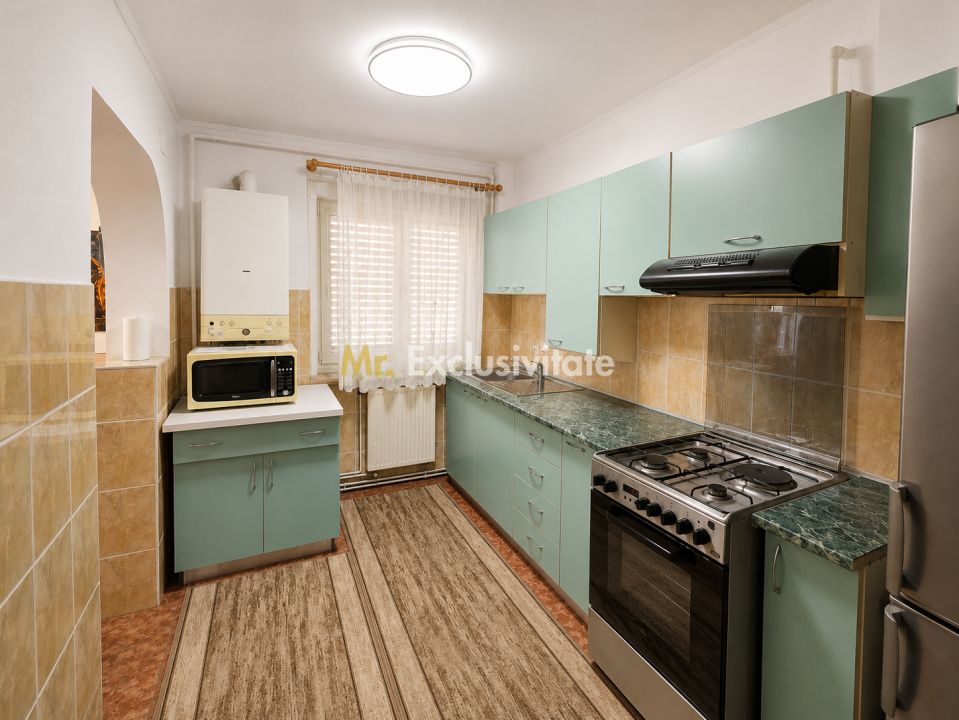 De vânzare apartament 3 camere Arinului — fotografia 3