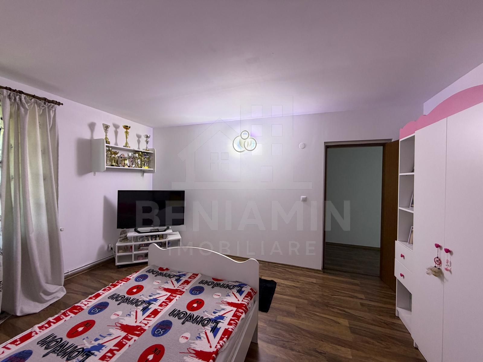 Casa moderna 5 Dormitoare 524mp teren Bariera Valcii -mobilata — fotografia 14