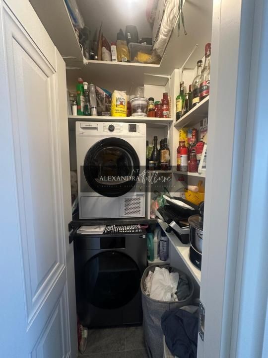 Apartament de vanzare 3 camere, 66 mp, 2 bai, balcon, 2 parcari — fotografia 14