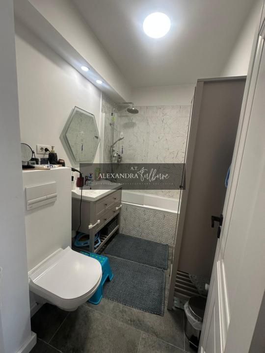 Apartament de vanzare 3 camere, 66 mp, 2 bai, balcon, 2 parcari — fotografia 16