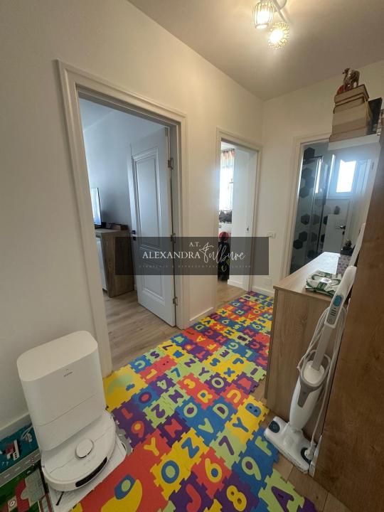 Apartament de vanzare 3 camere, 66 mp, 2 bai, balcon, 2 parcari — fotografia 6