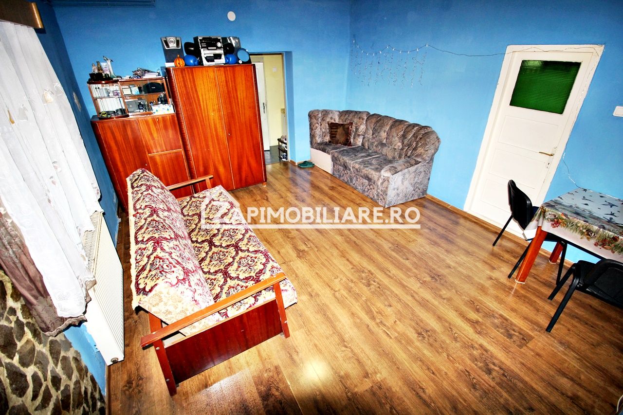 Casa+spatiu comercial,5 camere,2 bai.847mp teren,0%comision — fotografia 11