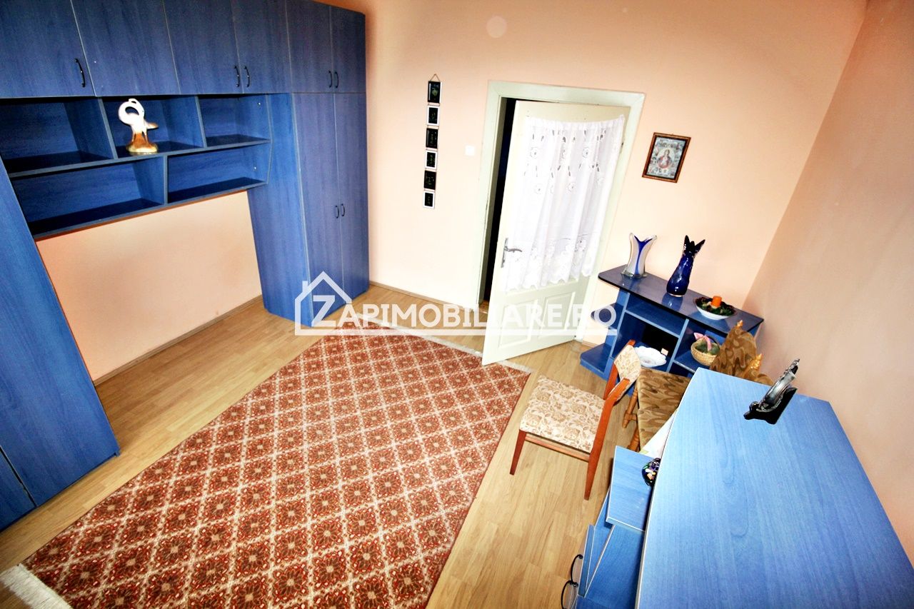 Casa+spatiu comercial,5 camere,2 bai.847mp teren,0%comision — fotografia 14