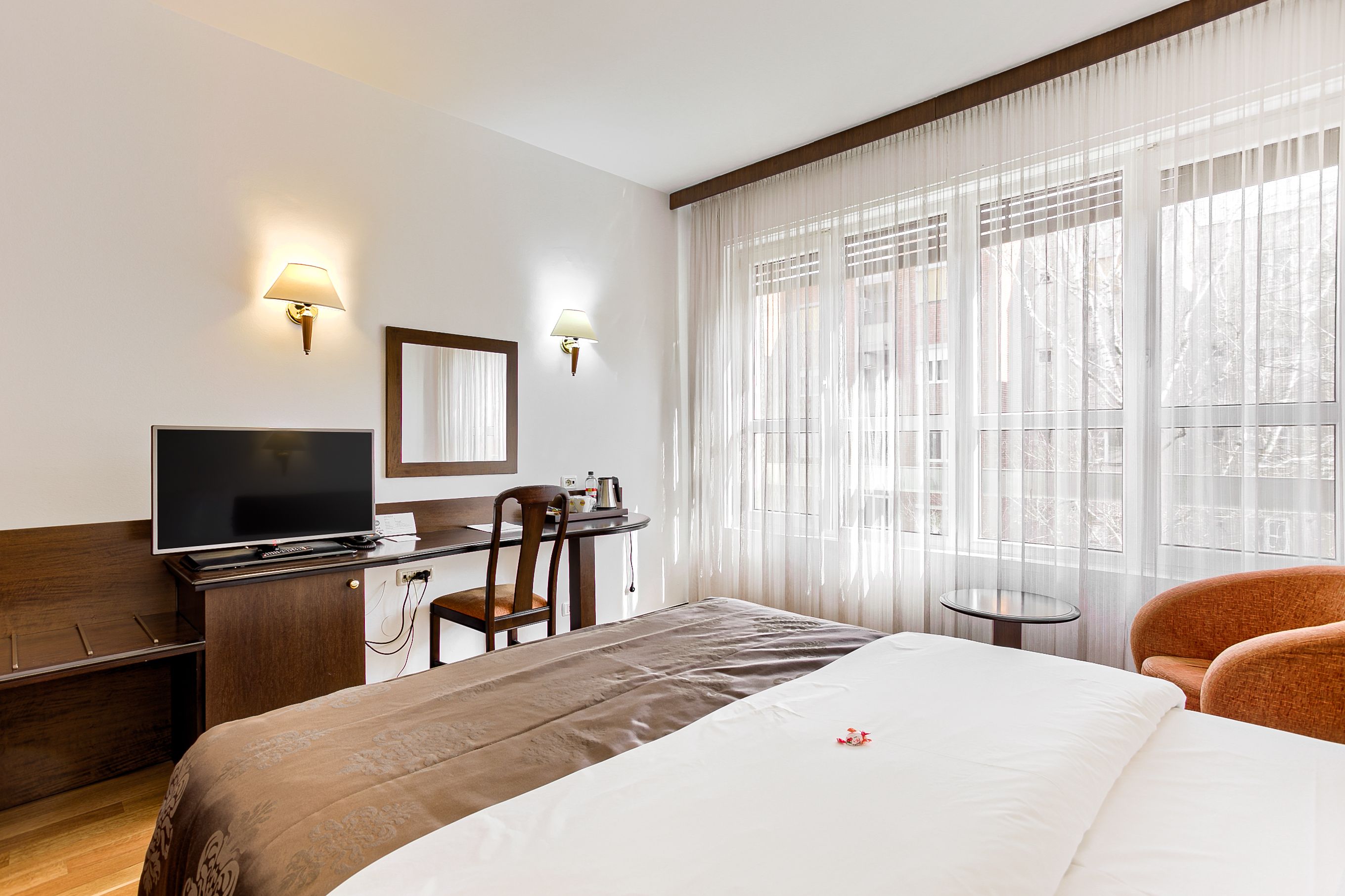 Oportunitate exclusivă de investiție: Hotel Best Western Central Arad — fotografia 7