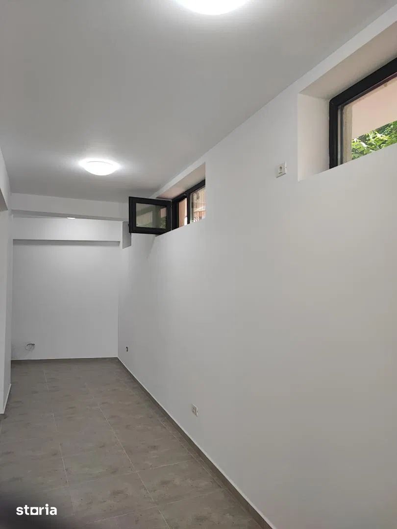 Inchiriez spatiu comercial -189mp - Titan - Bv Nicolae Grigorescu — fotografia 5