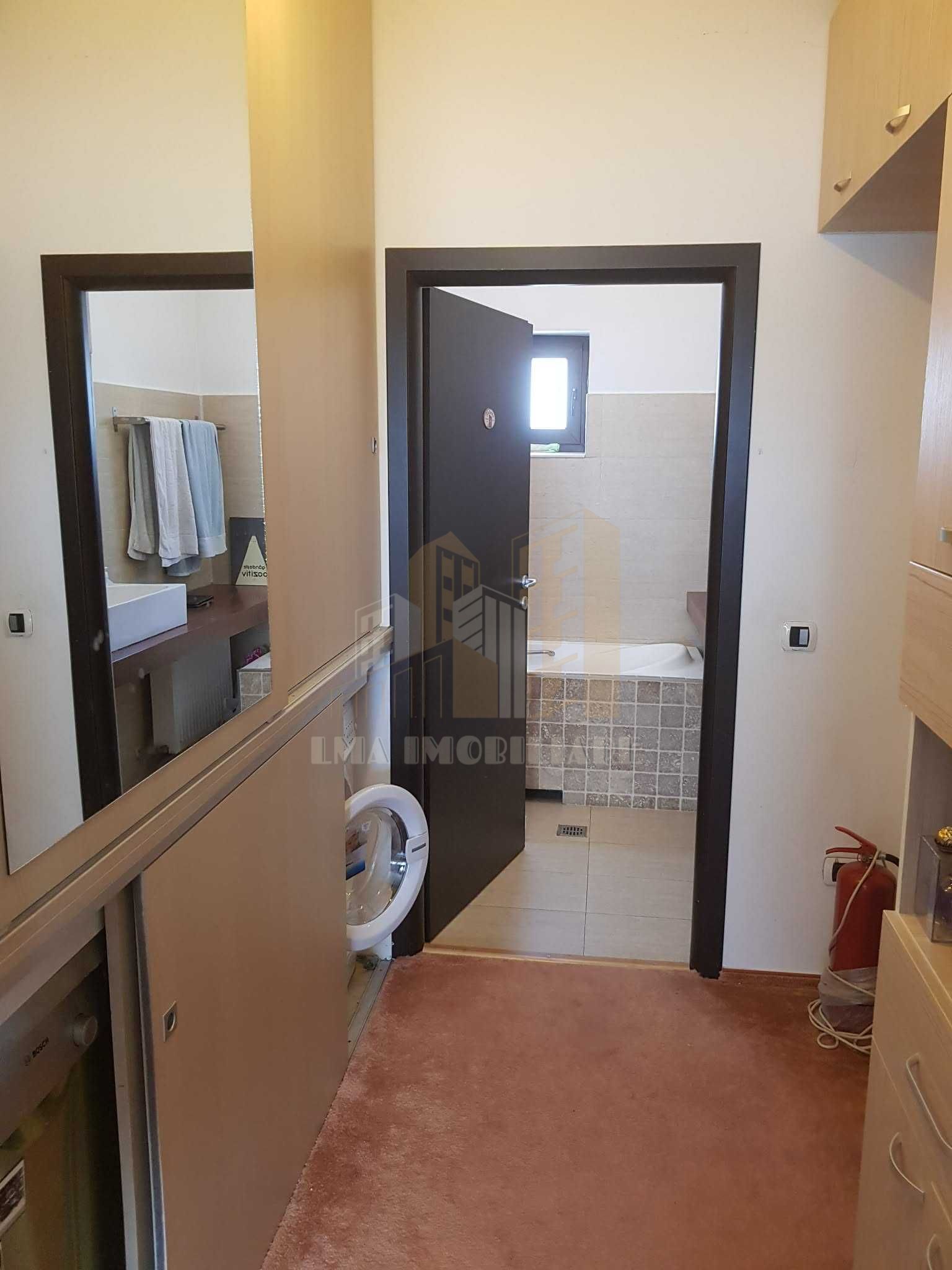 Apartament 3 camere Uranus Sanpetru Brasov — fotografia 9