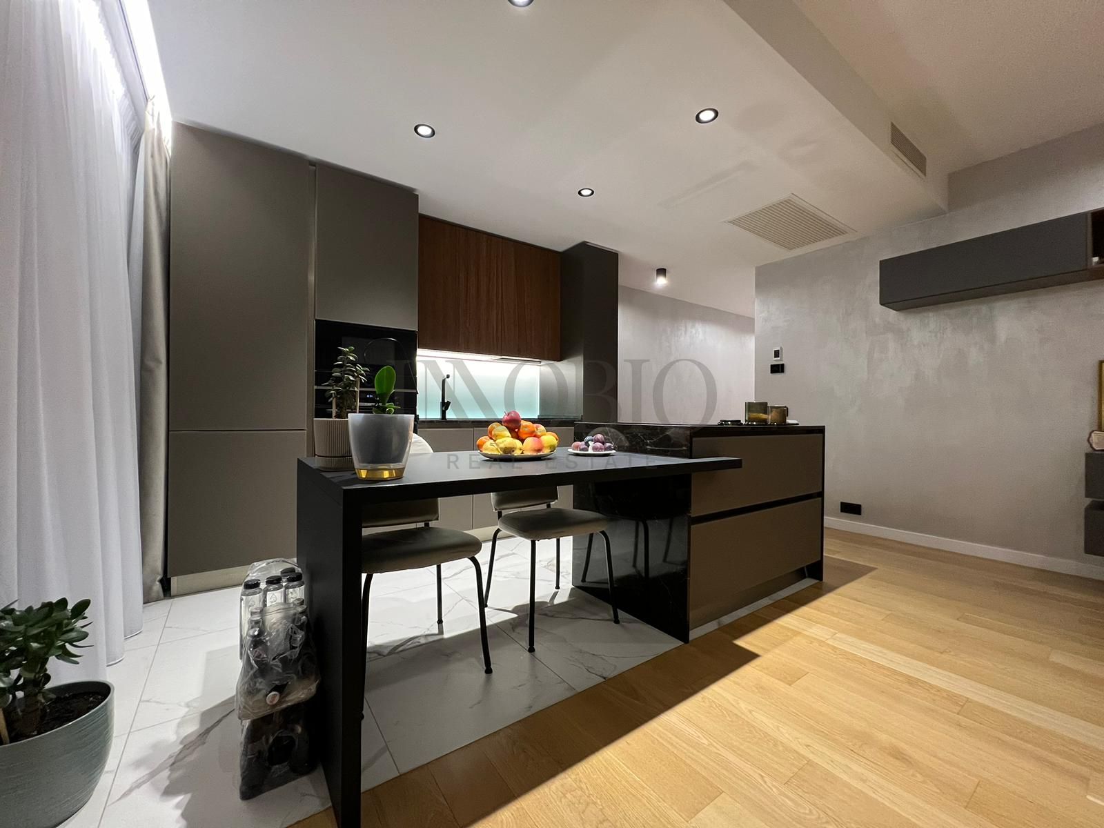 Apartament 3 Camere | One Herastrau Towers