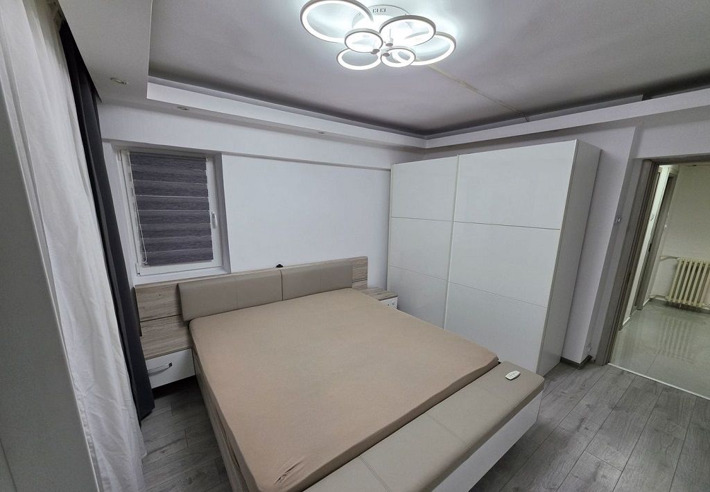 Apartament 2 camere | Bulevardul Unirii-Decebal | Parcare | Renovat 2026 — fotografia 3