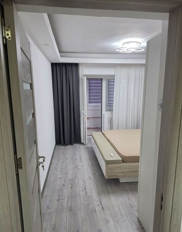 Apartament 2 camere | Bulevardul Unirii-Decebal | Parcare | Renovat 2026 — fotografia 4