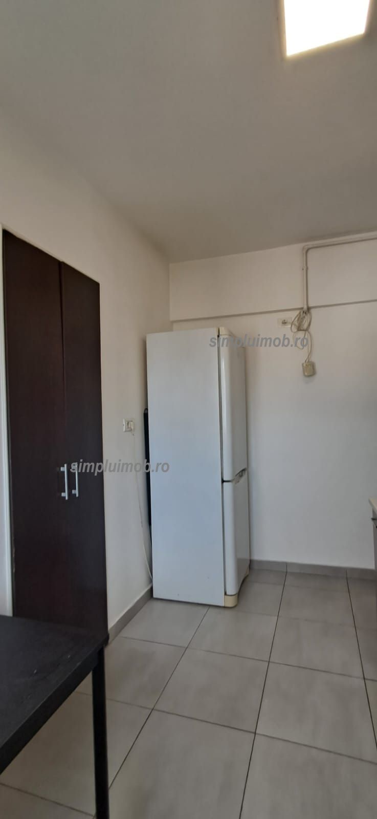 Apartament 2 camere -Metrou Aparatorii Patriei — fotografia 8