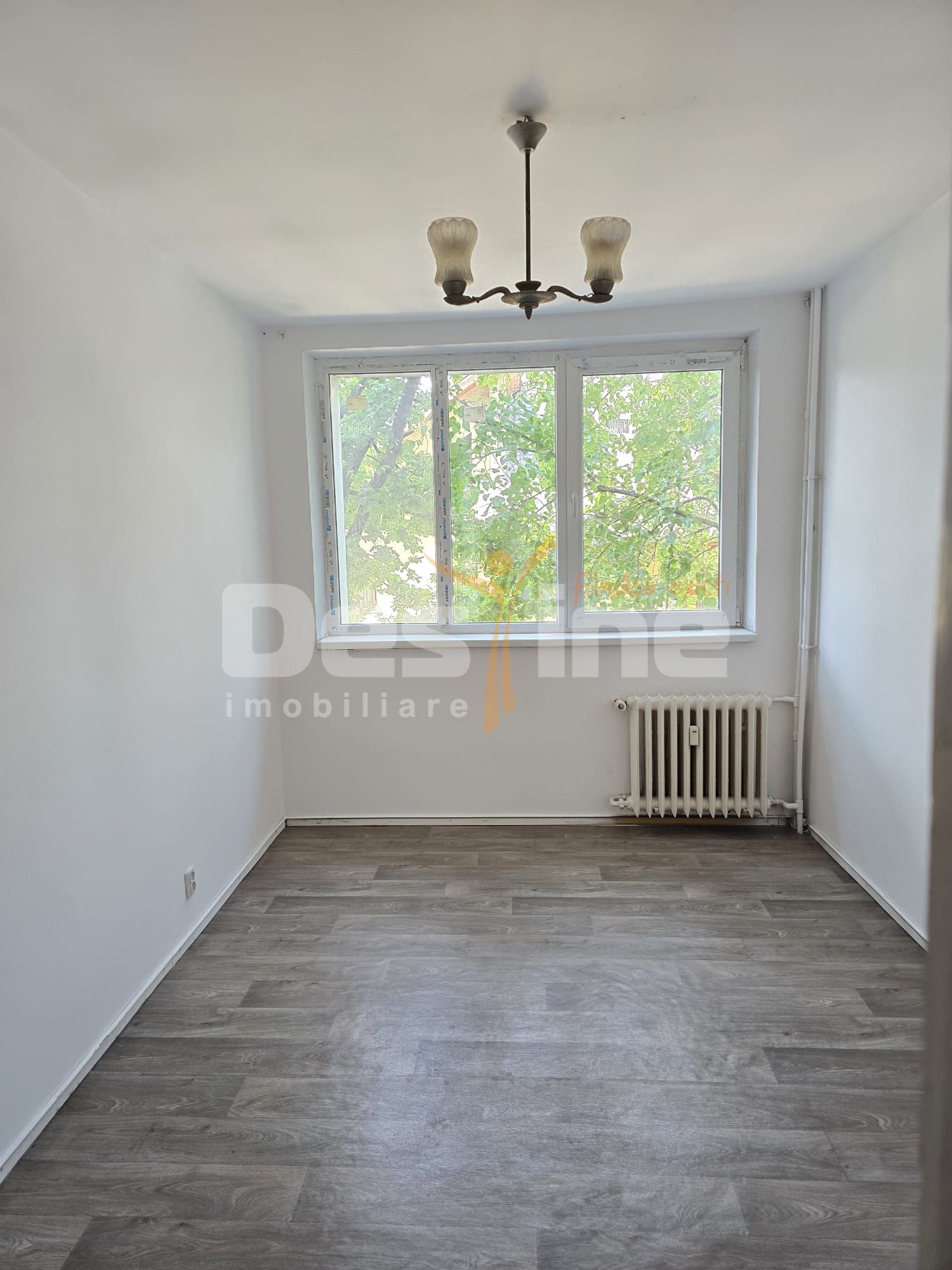 APARTAMENT 3 CAMERE SEMIDECOMANDAT — fotografia 6