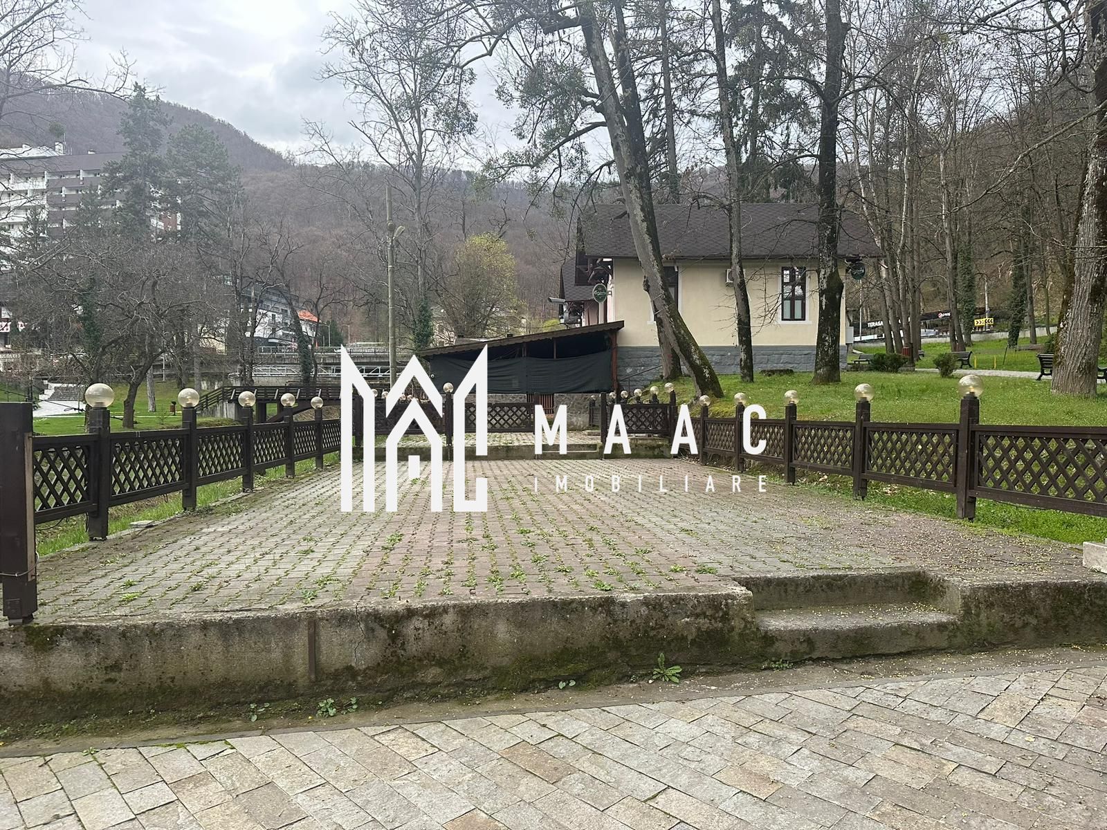 Clădire comercială de vânzare | Călimănești | restaurant — fotografia 6