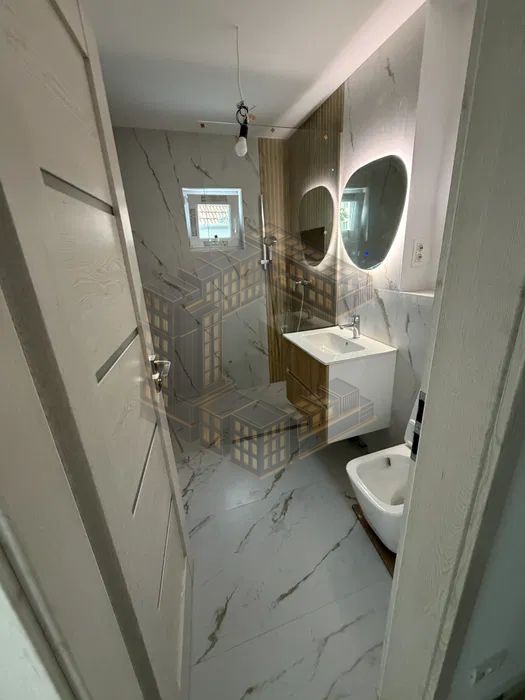 Apartament cu 3 camere, etajul 1, renovat, zona Dambovita — fotografia 6