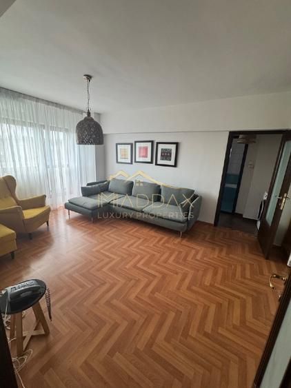 Exclusivitate | 3 Camere 13 Septembrie - Drumul Sării | Balcon 12mp |